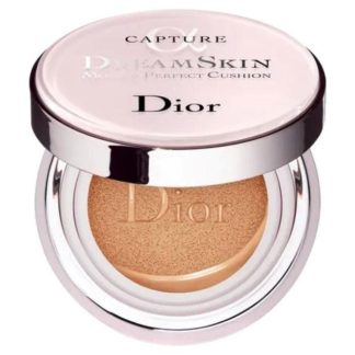 Dior 43F5CBED0A0A73GS Dior Capture DreamSkin Moist & Perfect Cushion Foundation SPF50 PA+++ - 020