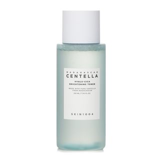 SKIN1004 69B57BEE8C917FGS SKIN1004 - Madagascar Centella Hyalu-Cica Brightening Toner 210ml/7.1oz