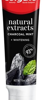 ColgateNatural Extracts Charcoal + White dentifricio sbiancante con carbone attivo 75 ml
