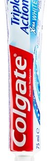 ColgateTriple Action Xtra White dentifricio sbiancante al fluoro 75 ml