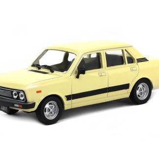 FIAT 132P 1:43 - Kultovní auta PRL-u - časopis s modelem #85 Polsko FIAT 132 P - Kultovní auta - kovový model auta