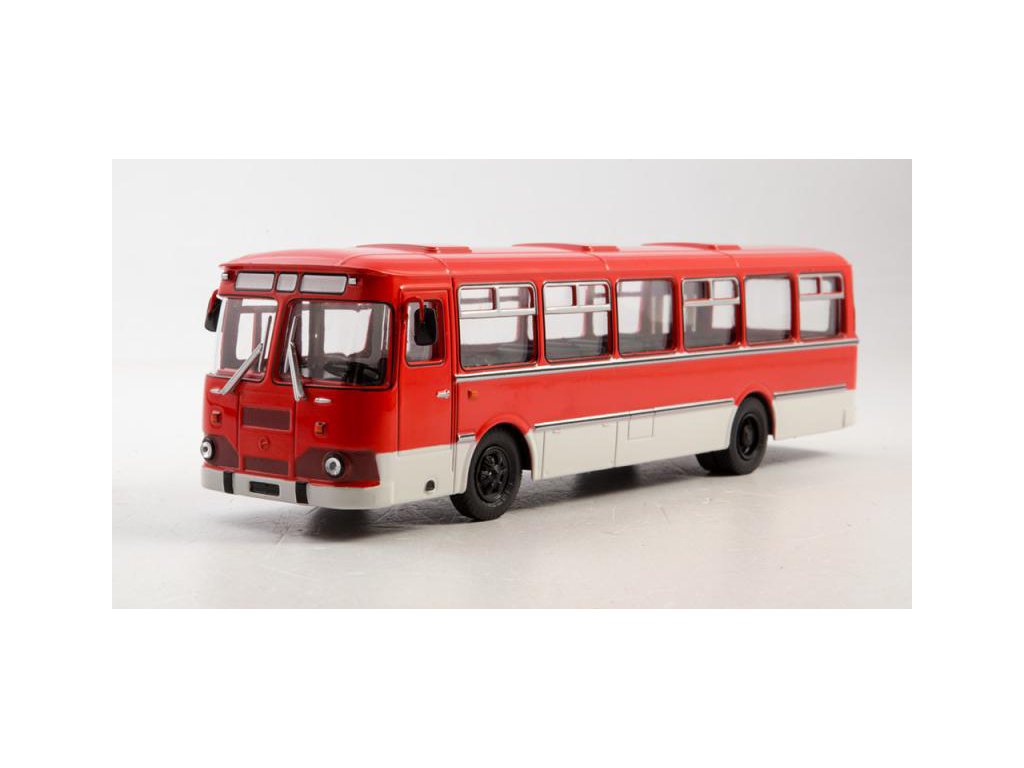LIAZ-677M 1:43 - Sovetskij avtobus LIAZ 677 M - kovový model autobusu