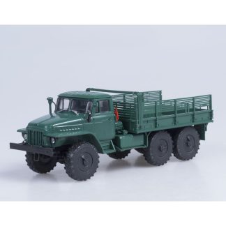 URAL-375D zelený 1:43 - Avtoistoria URAL 375D - kovový model auta