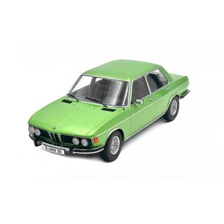 BMW 3.0S E3 MKII - 1971 1:18 KK-Scale BMW 3.0S E3 MKII - 1971 - kovový model auta