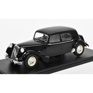Citroen Traction 15-SIX 1953 1:24 - Hachette časopis s modelem Citroen Traction 15 SIX 1953 - kovový model auta