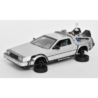 DeLorean Back to the future II - Flying Wheel Version 1:24 - Welly De Lorean Back to the future II 1:24 Welly