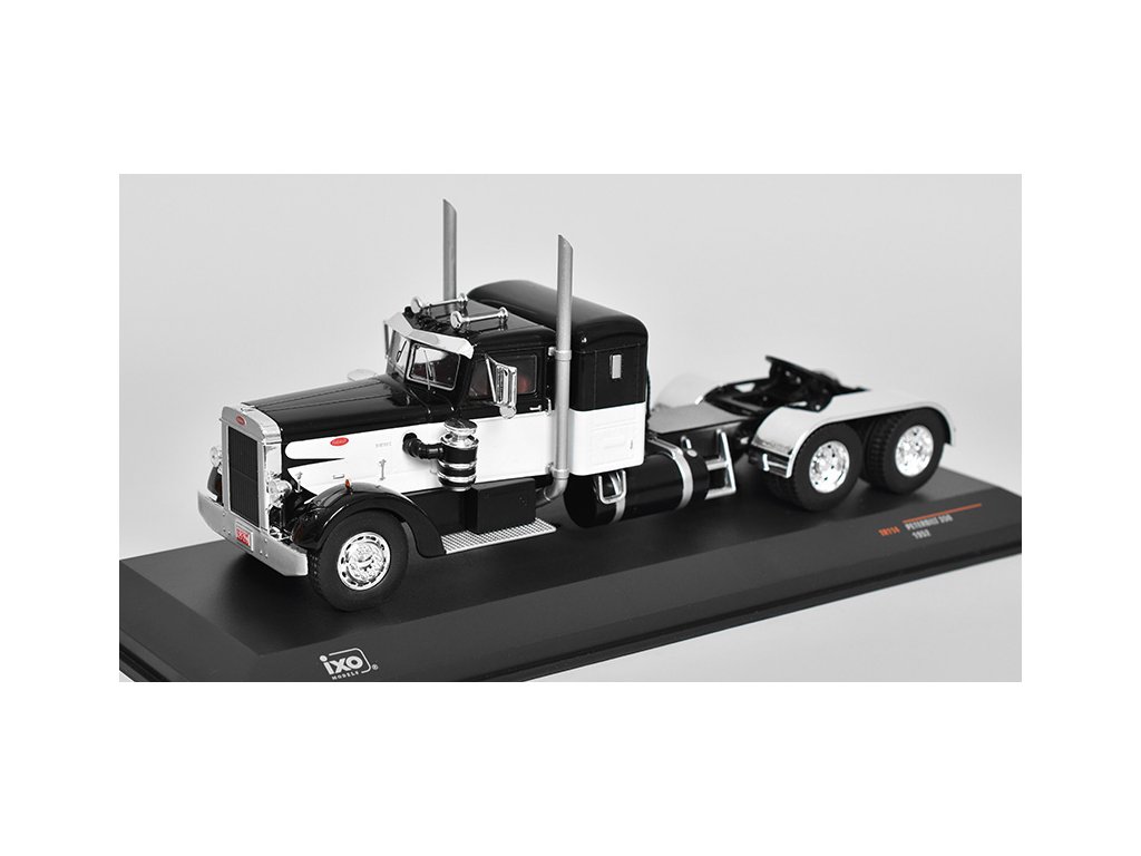 Peterbilt 350 1952 1:43 - IXO Models Peterbilt 350 1952 - kovový model auta
