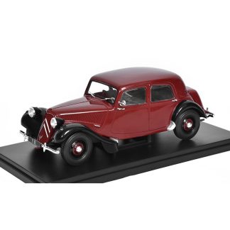 Citroen Traction Avant 11BL 1:24 - WhiteBox Citroen Traction Avant 11 BL - kovový model auta