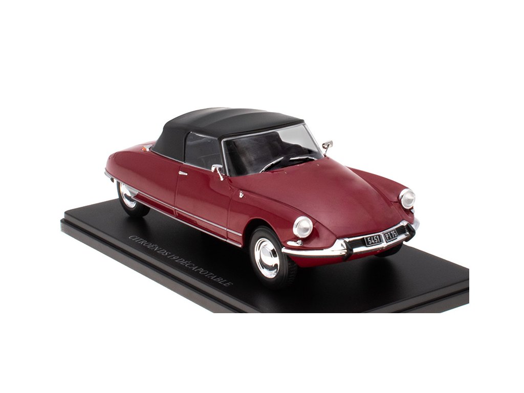 Citroen DS 19 Decapotable 1964 1:24 Hachette časopis s modelem Citroen DS19 1964 - kovový model