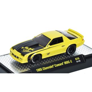 Chevrolet Camaro IROC-Z 1985 1:64 - M2 Machines Chevrolet Camaro IROC Z 1985 - kovový model auta