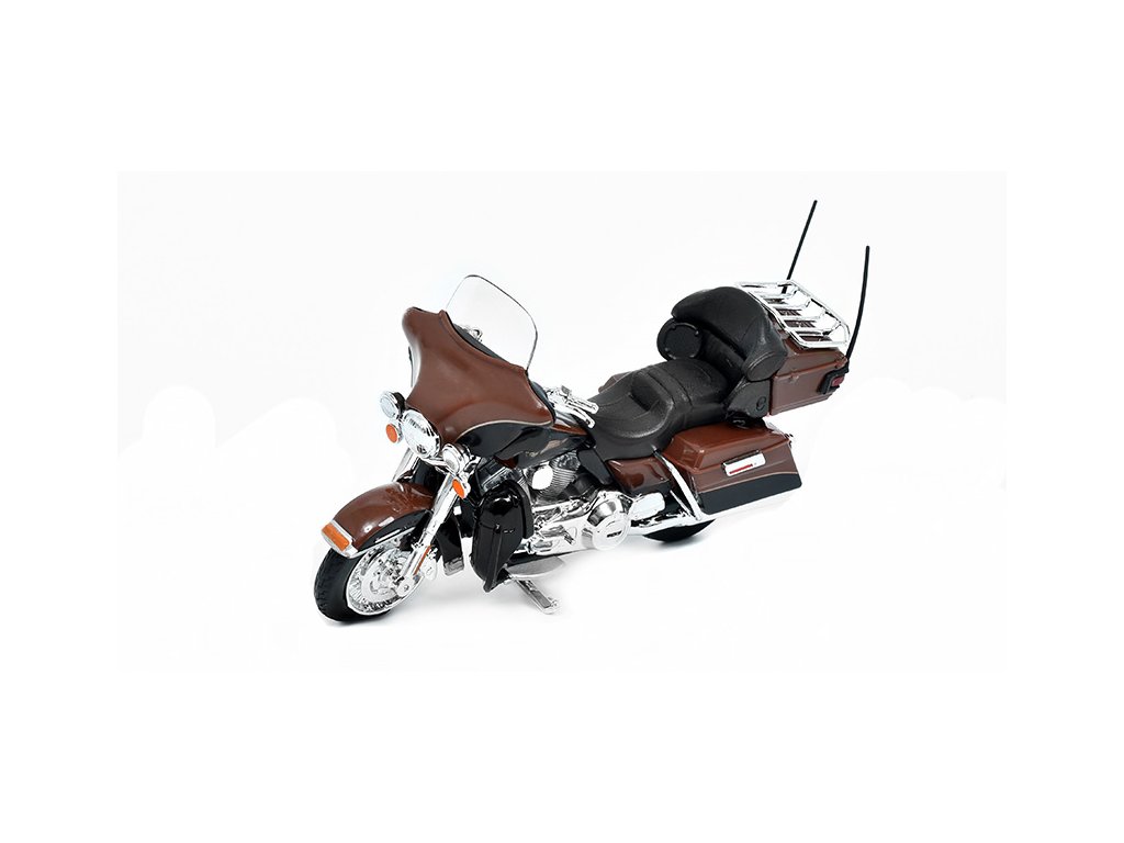 Harley-Davidson FLHTK Electra Glide 2013 1:18 - Maisto Harley Davidson FLHTK Electra Glide Ultra Limited 2013 - model motorky