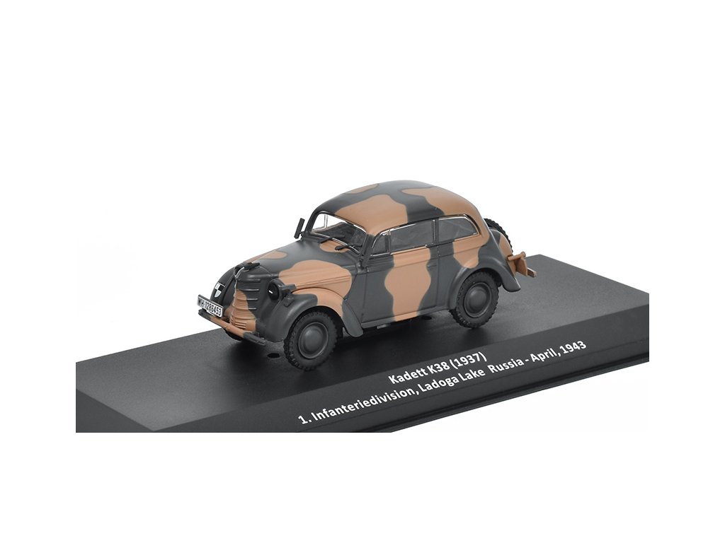 OPEL Kadett K38 Spezial 1943 1:43 - časopis Samochody Wojskowe s modelem #41 Kadett K-38 Ladoga Russia 1943 - kovový model auta