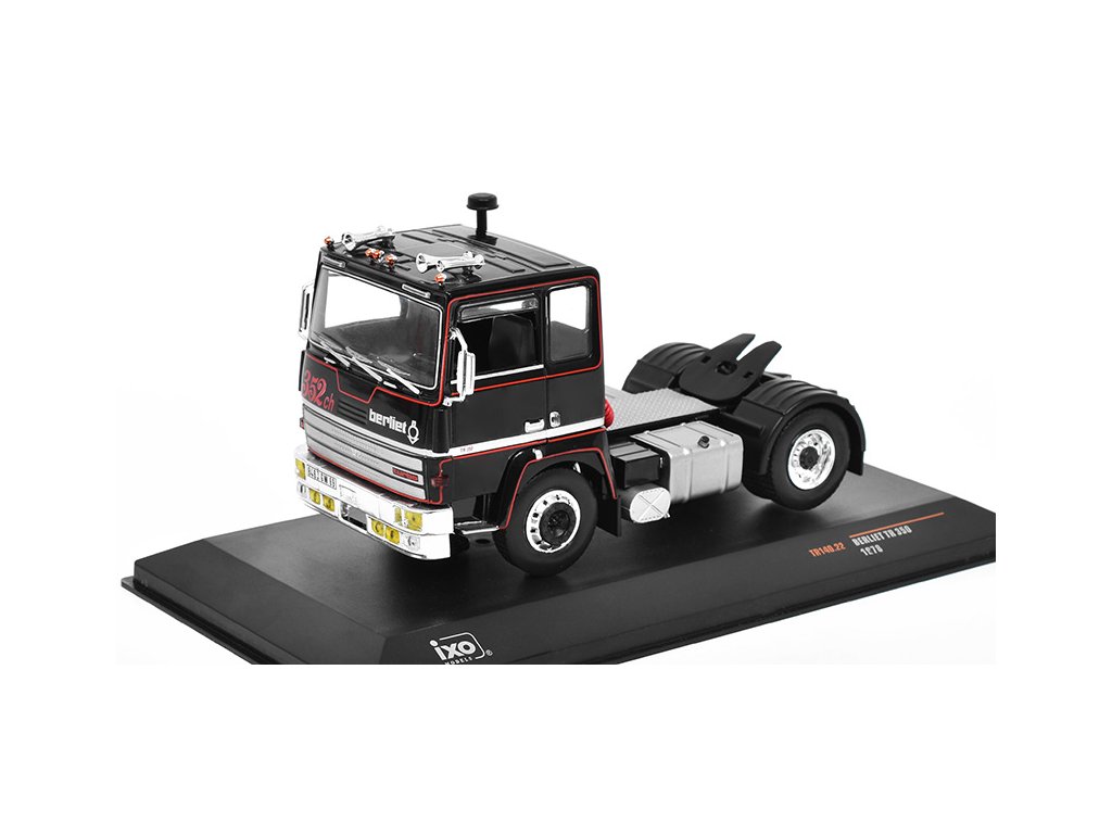 Berliet TR 350 1978 1:43 - IXO Models Berliet TR-350 1978 - kovový model auta