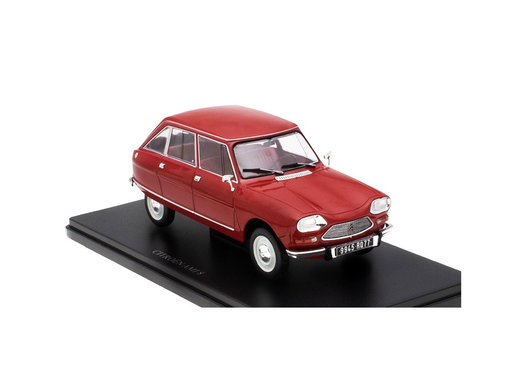 Citroen AMI 8 1:24 - Hachette časopis s modelem Citroen AMI 8 - kovový model auta