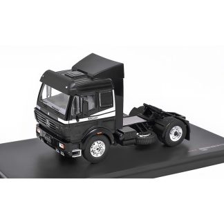 Mercedes-Benz SK II 1850 1994 1:43 - IXO Models Mercedes SK 2 1850 1994 - kovový model auta
