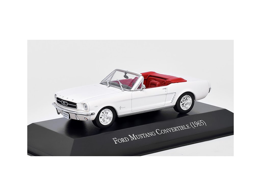 Ford Mustang Convertible 1965 1:43 - DeAgostini časopis s modelem Ford Mustang Convertible 1965 - kovový model auta
