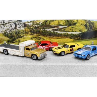 Sběratelská sada Going to the Race: Dodge HEMI Challenger + Mustang 2+2 Fastback + Chevrolet Camaro + Retro Rig 1:64 - Hot Wheels Premium Set #5 Going to the Race. 3 ks závodních autíček + Retro Rig 1/64