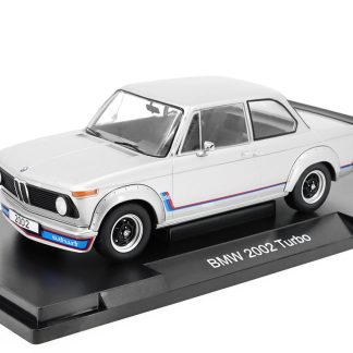 BMW 2002 Turbo šedá 1:18 - MCG BMW 2002 - kovový model auta