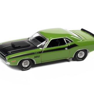 Dodge Challenger T/A 1970 zelená 1:64 - Auto World Dodge Challenger TA 1970 - kovový model auta