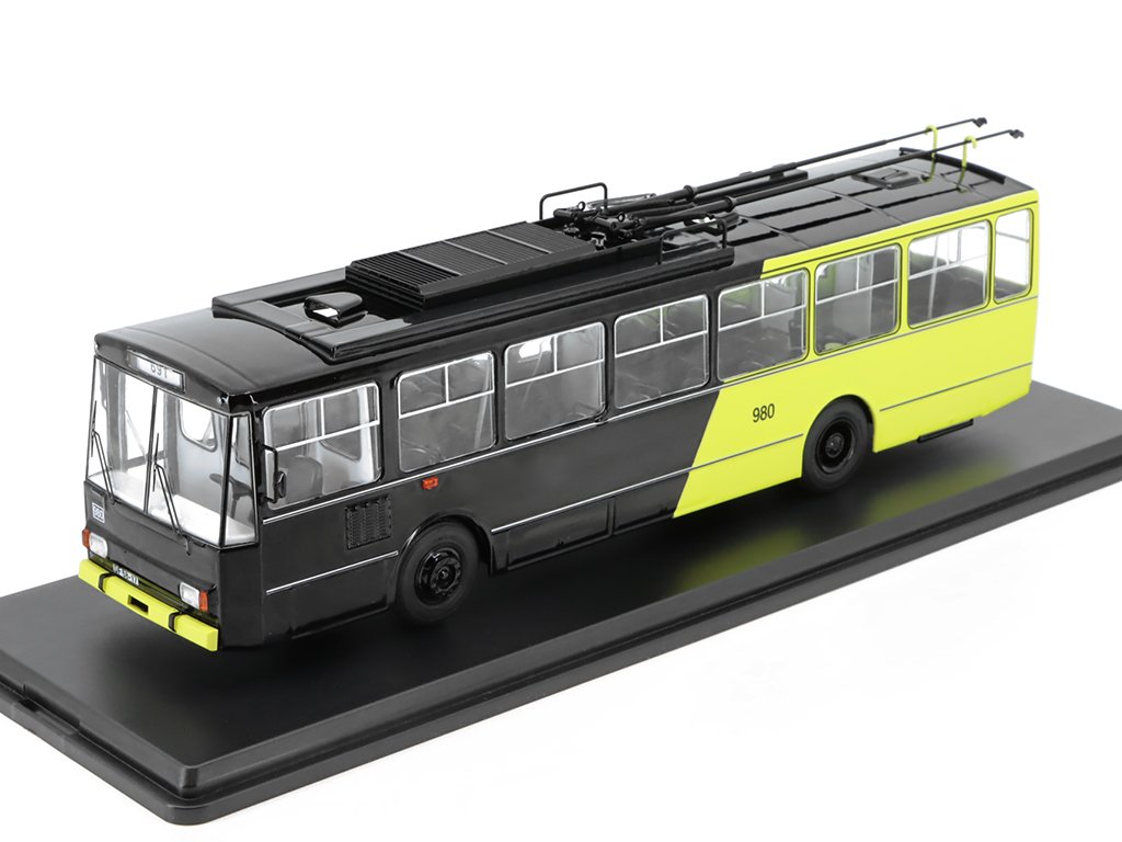 Škoda 14TR trolejbus Potsdam 1:43 - Premium ClassiXXs Škoda 14TR trolejbus Postupim CZ - kovový model