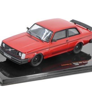 Volvo 242 Custom 1980 1:43 - IXO Models Volvo 242 Custom - kovový model auta