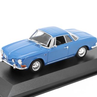 Volkswagen Karmann Ghia 1600 modrá 1:43 - MAXICHAMPS VW Karmann Ghia 1600 1966 - kovový model auta