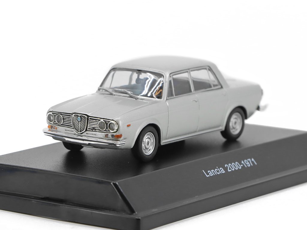 Lancia 2000-1971 Berlina šedá 1:43 - Starline models BAZAROVÉ ZBOŽÍ Lancia Berlina - kovový model auta 1/43