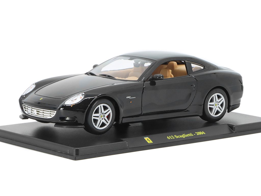 Ferrari 612 Scaglietti 2004 1:24 - časopis s modelem 612 Scaglietti - kovový model auta 1/24