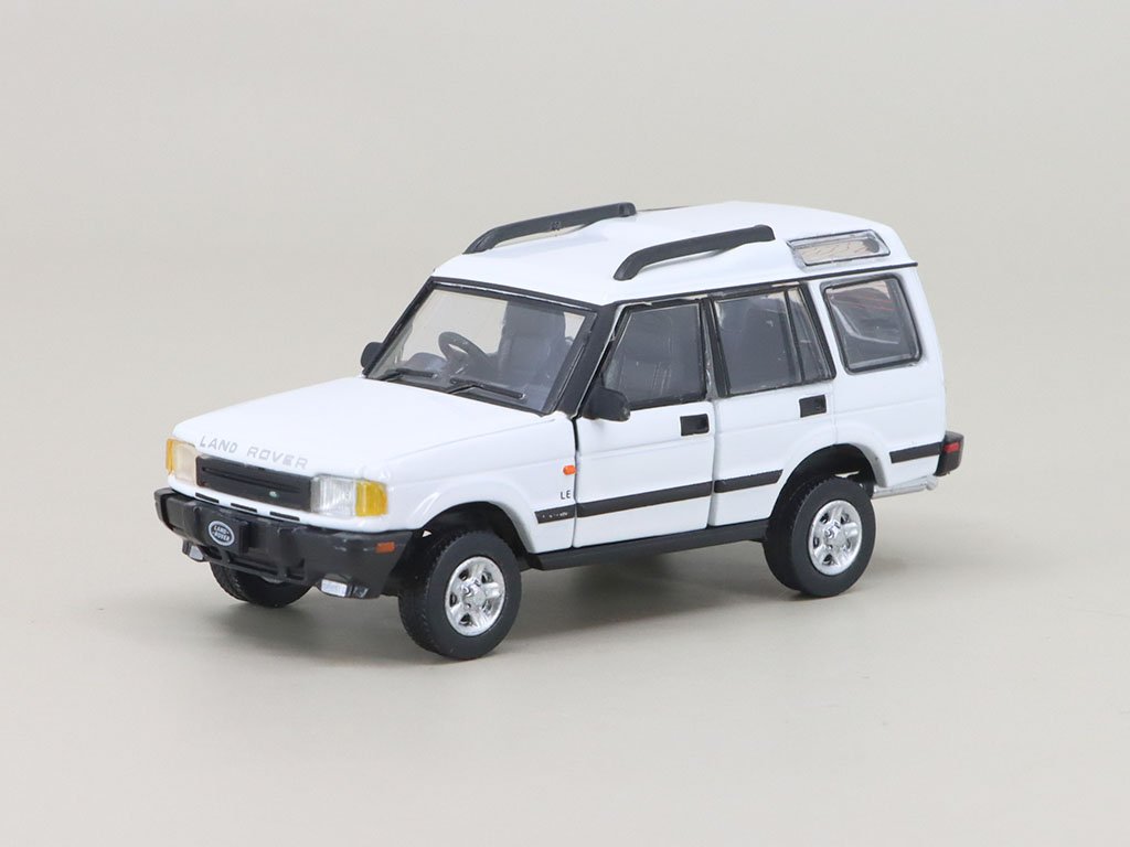 Land Rover Discovery 1 RHD 1998 1:64 - BM Creations Land Rover Discovery I Right Hand Drive 1998 - kovový model auta 1/64