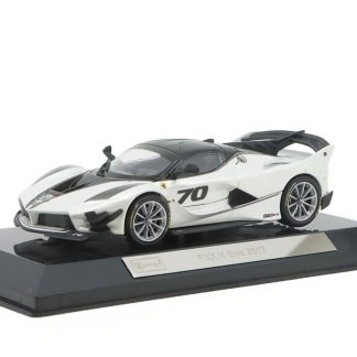 Ferrari FXX K Evo Hybrid 2017 1:43 - Bburago Ferrari FXX-K 2017 Hybrid 6.3 V12 1050h - kovový model auta