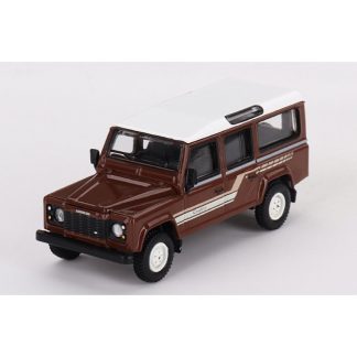 Land Rover Defender 110 1985 County Station Wagon 1:64 - MiniGT Land Rover Defender 110 - kovový model auta
