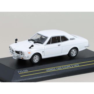 Honda 1300 Coupe 9 1970 bílá 1:43 - First 43 Models Honda-1300 Coupe 9 1970 - kovový model