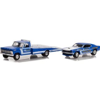 Ford F-350 Ramp Truck 1969 & Ford Mustang 1969 1:64 - GreenLight Ford F-350 Ramp Truck 1969 + Ford Mustang 1969 - kovový model 1/64