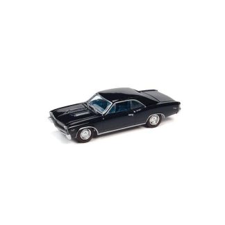 Chevrolet Chevelle SS 1967 modrá 1:64 - Johnny Lightning Chevy Chevelle - sběratelský model autá 1/64