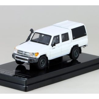 Toyota Land Cruiser LC79 French Vanilla with Canopy 1:64 - PARAGON Models Toyota Land Cruiser LC 79 - kovový model auta 1/64