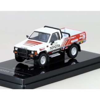 Toyota Hilux Single Cab Class 7S 1984 1:64 - PARAGON Models Toyota Hilux - kovový model auta 1/64